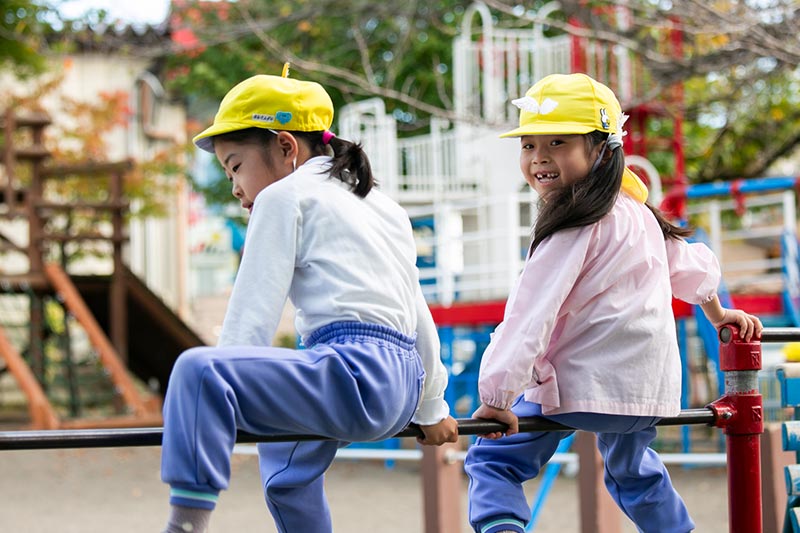 登園した子どもから自由あそび
